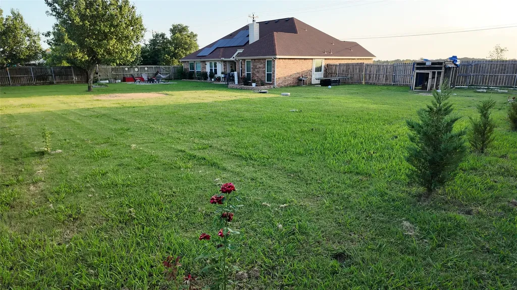 354 Geren Drive Lavon TX 75166