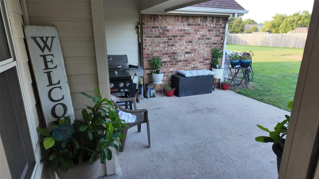 354 Geren Drive Lavon TX 75166