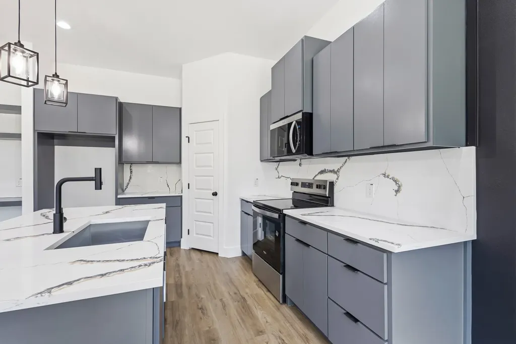 1634 Marfa Avenue Dallas TX 75216