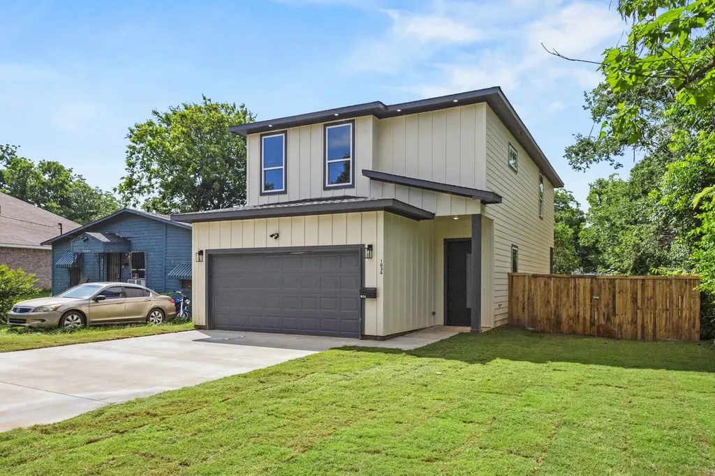1634 Marfa Avenue Dallas TX 75216