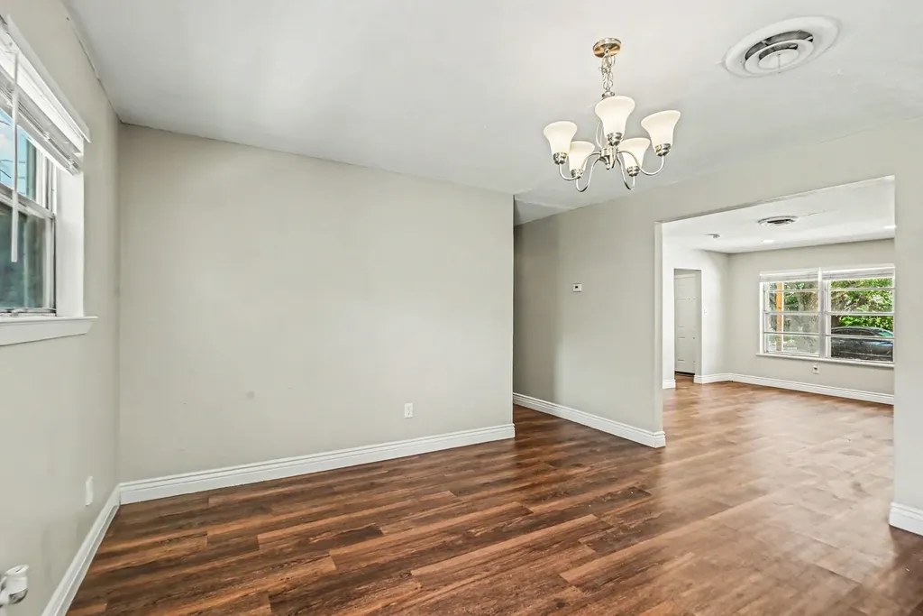 5237 Greene Avenue Fort Worth TX 76133