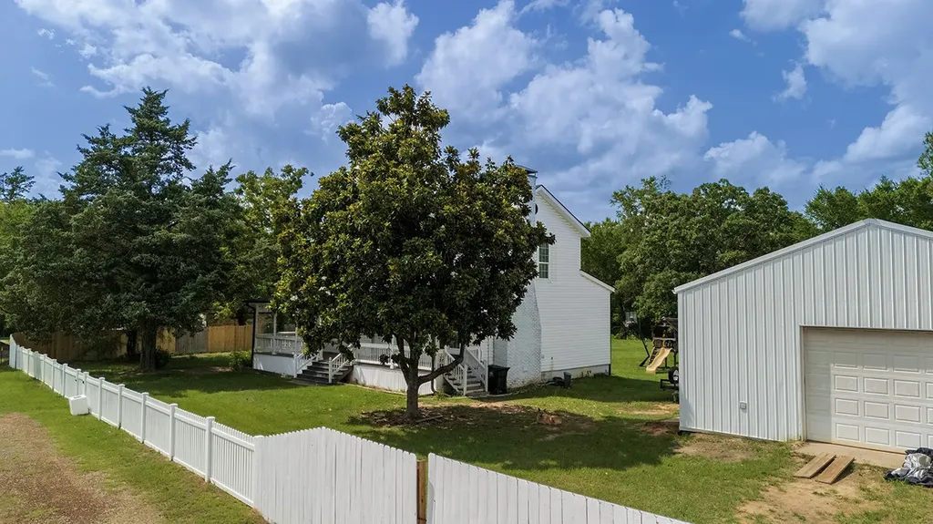 7574 St Highway 64 Ben Wheeler TX 75754