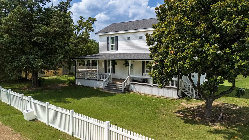 7574 St Highway 64 Ben Wheeler TX 75754