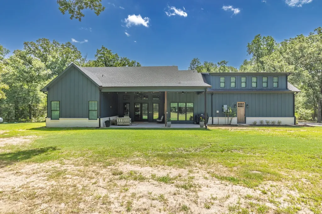 548 County Road 3503 Sulphur Springs TX 75482