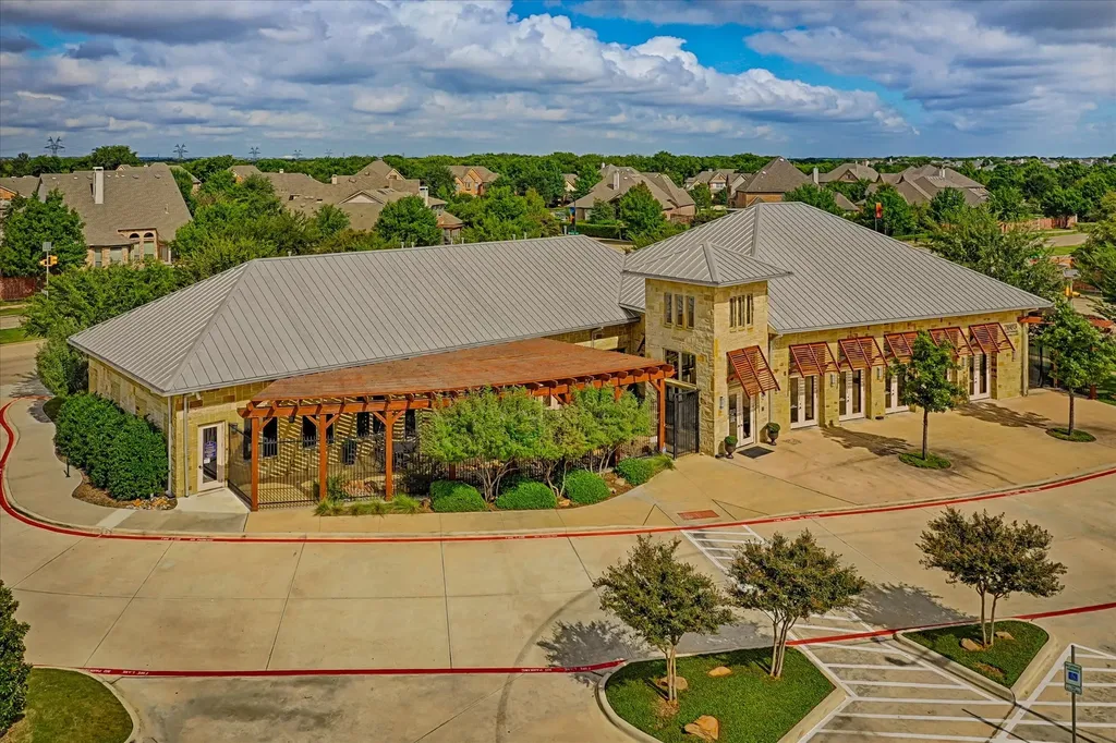 6945 Shoreview Drive Grand Prairie TX 75054