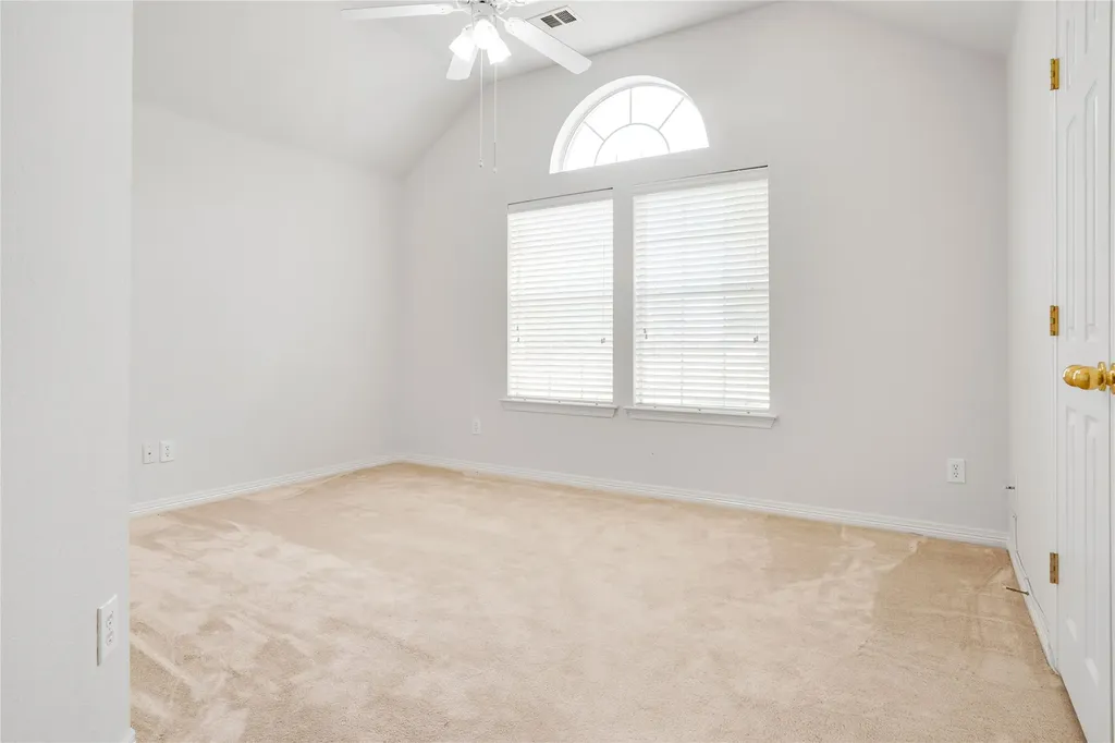 3401 Ledbetter Court Arlington TX 76001