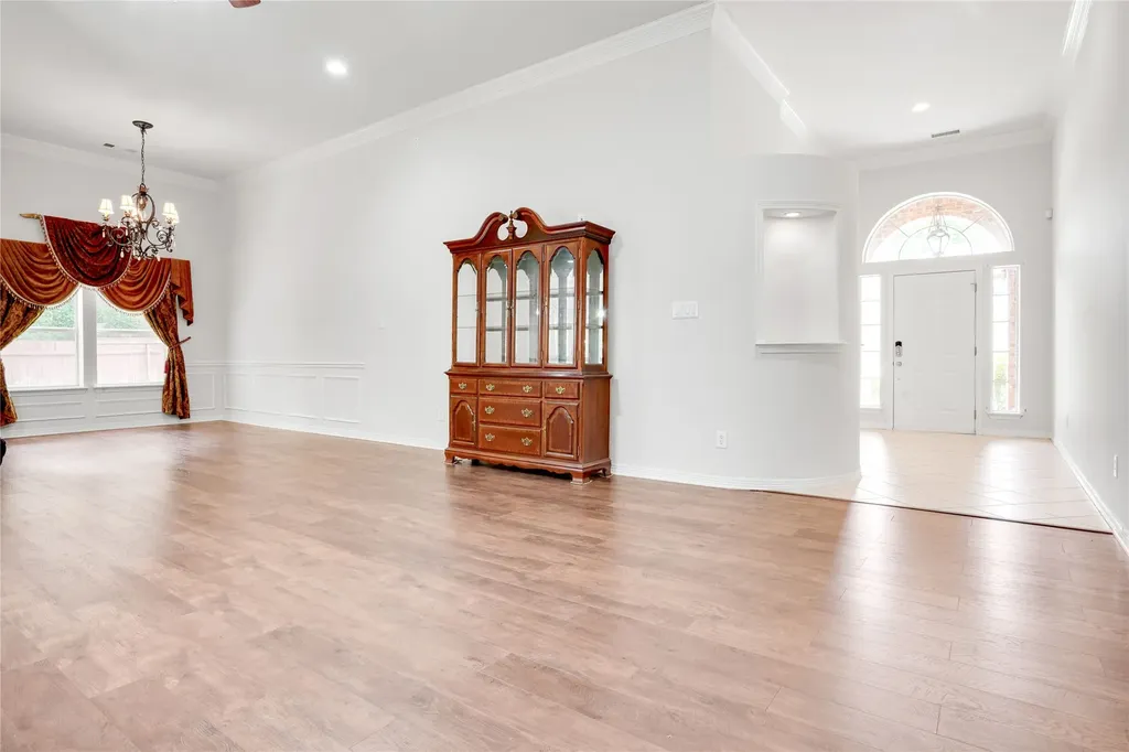 3401 Ledbetter Court Arlington TX 76001