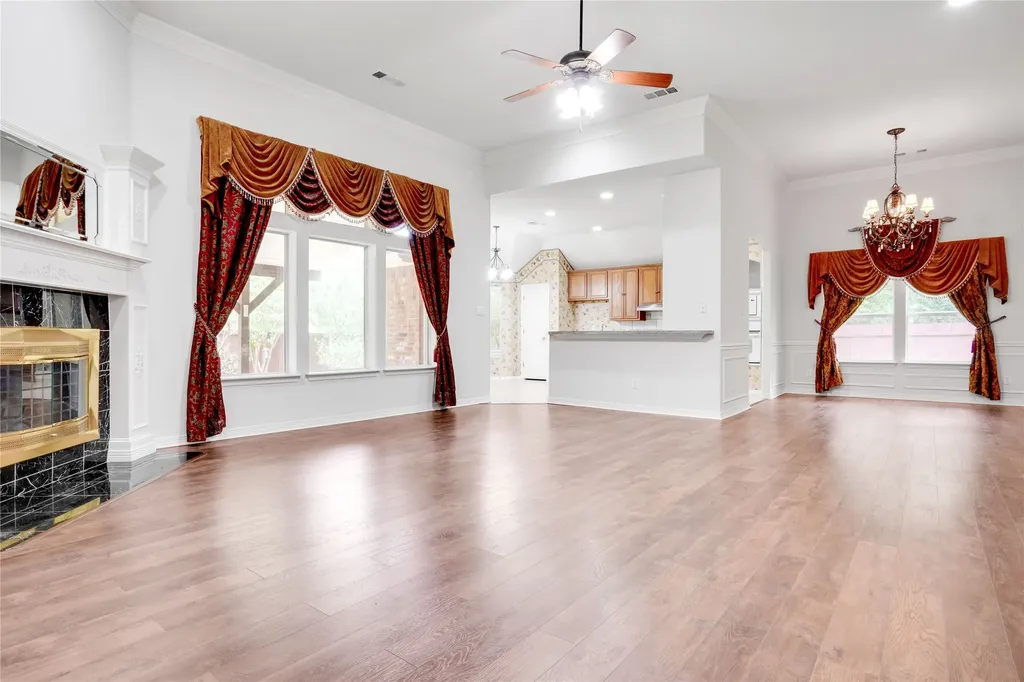 3401 Ledbetter Court Arlington TX 76001
