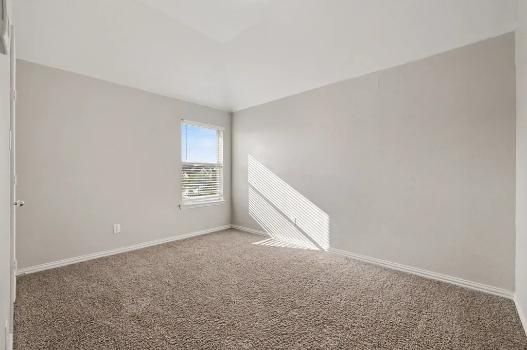 740 Field Crossing Little Elm TX 76227