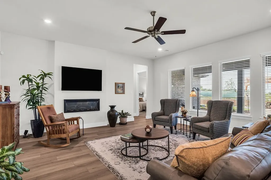 10316 Stockyard Court Venus TX 76084