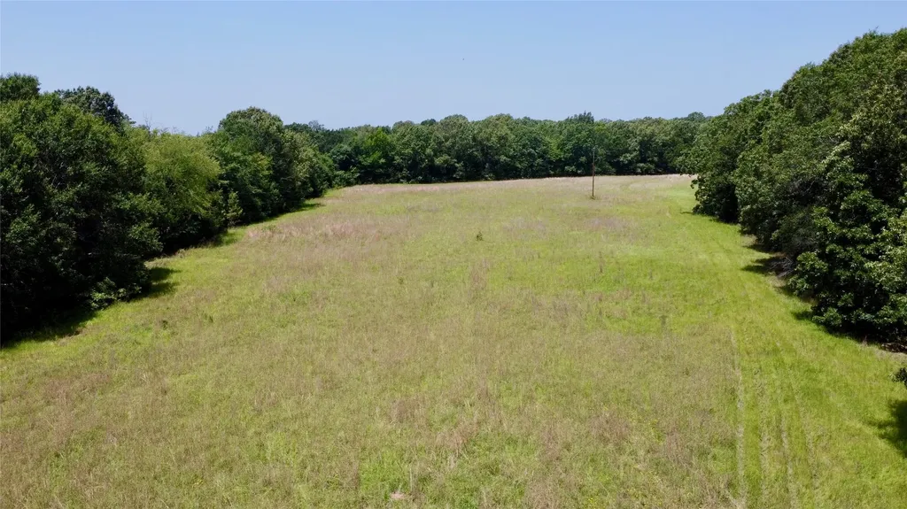 Tract 1 Cr 44400 Powderly TX 75473