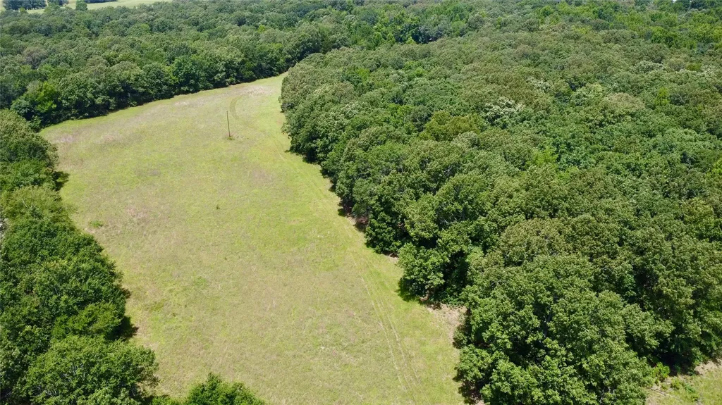 Tract 1 Cr 44400 Powderly TX 75473