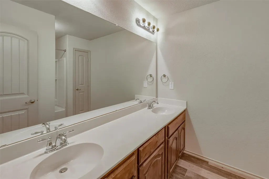 2233 Caroline Drive Weatherford TX 76087