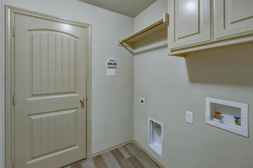 2233 Caroline Drive Weatherford TX 76087
