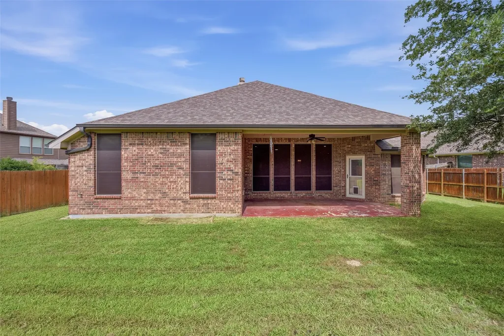2233 Caroline Drive Weatherford TX 76087