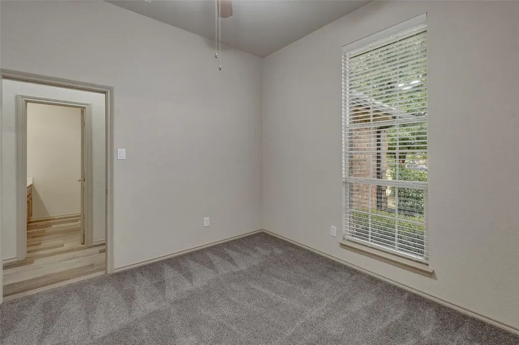 2233 Caroline Drive Weatherford TX 76087