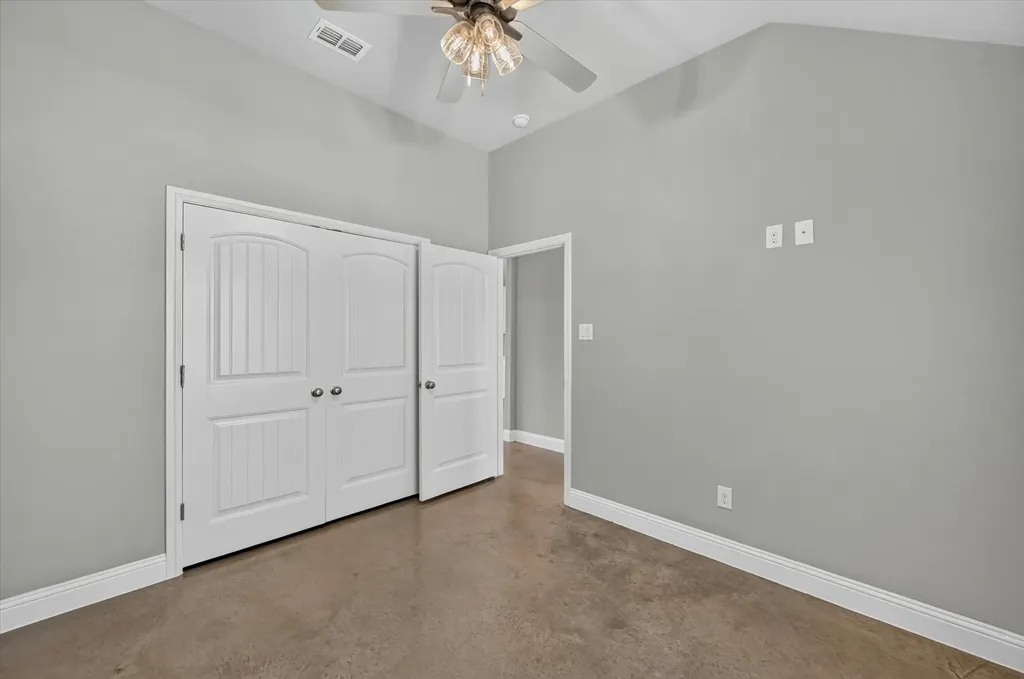 218 Rees Avenue Godley TX 76044