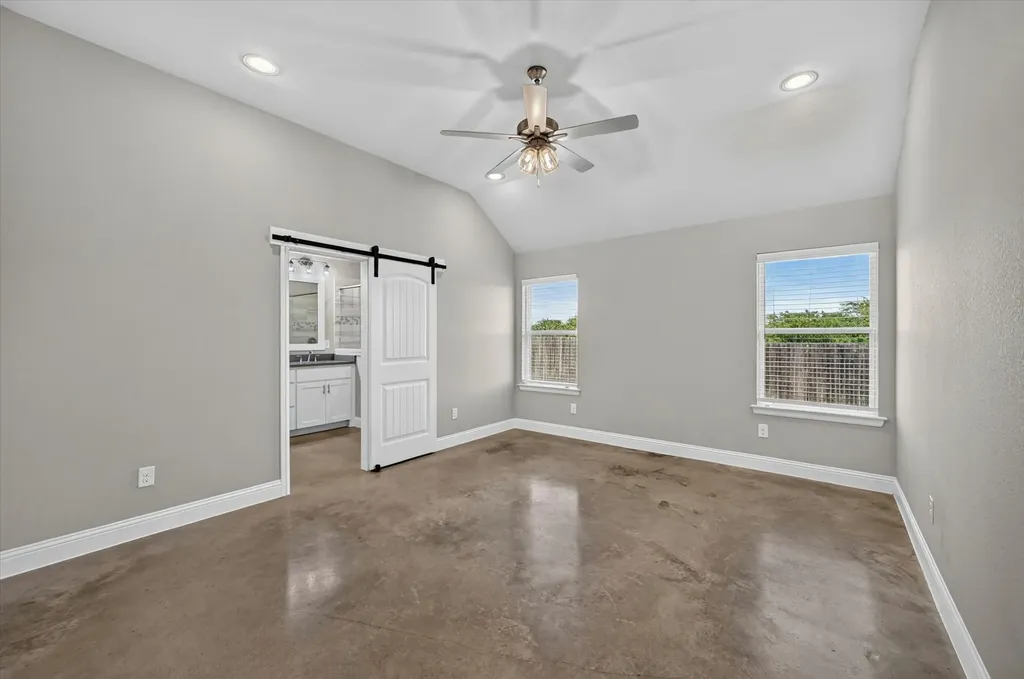 218 Rees Avenue Godley TX 76044