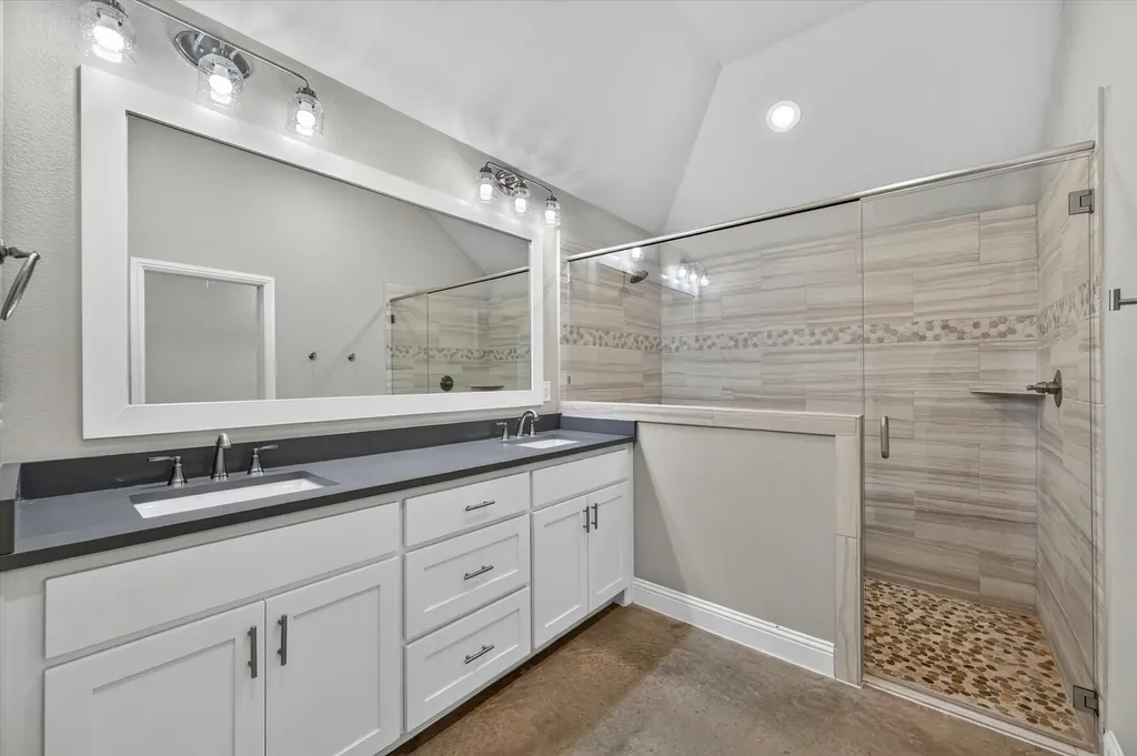 218 Rees Avenue Godley TX 76044