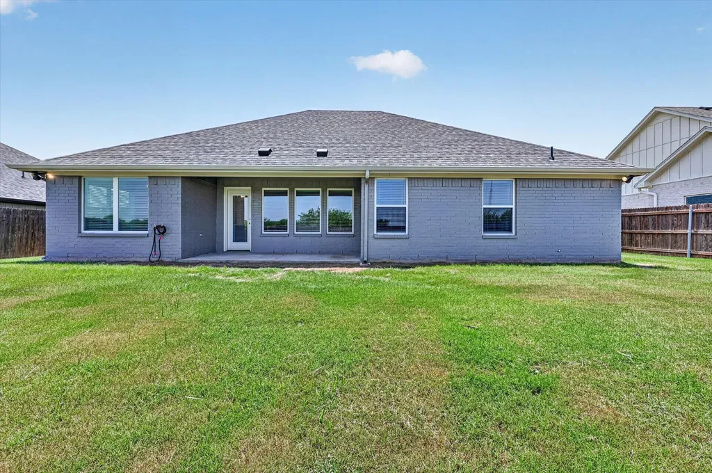 218 Rees Avenue Godley TX 76044