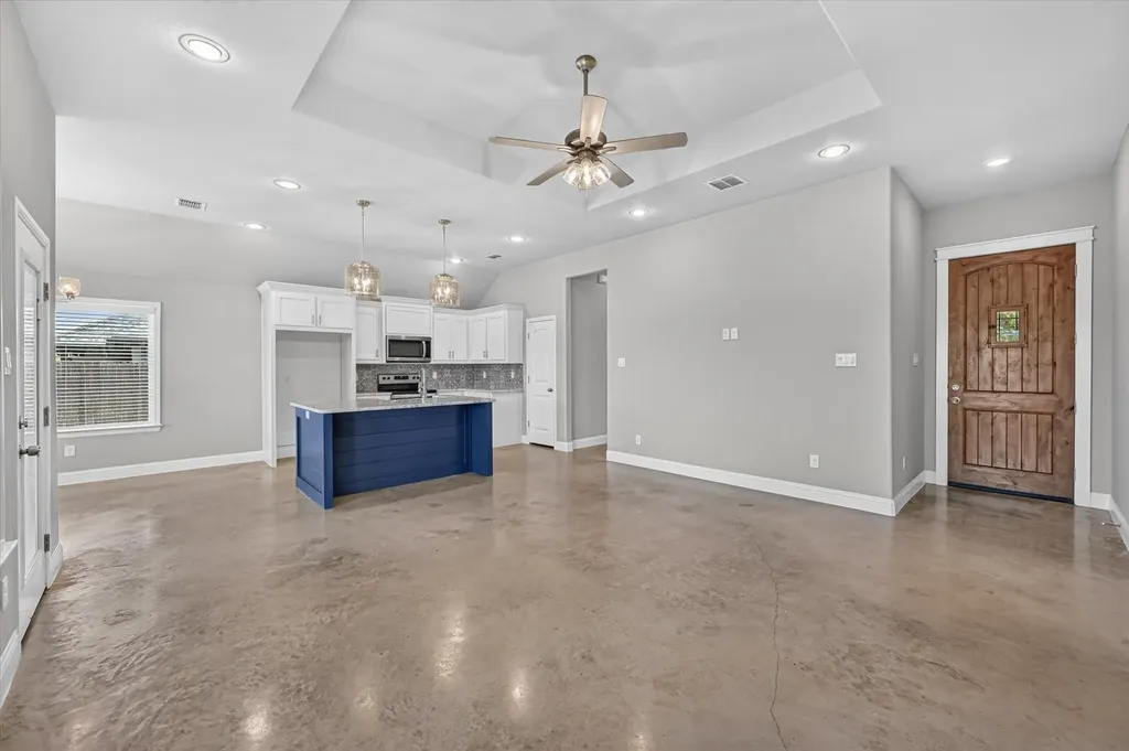 218 Rees Avenue Godley TX 76044