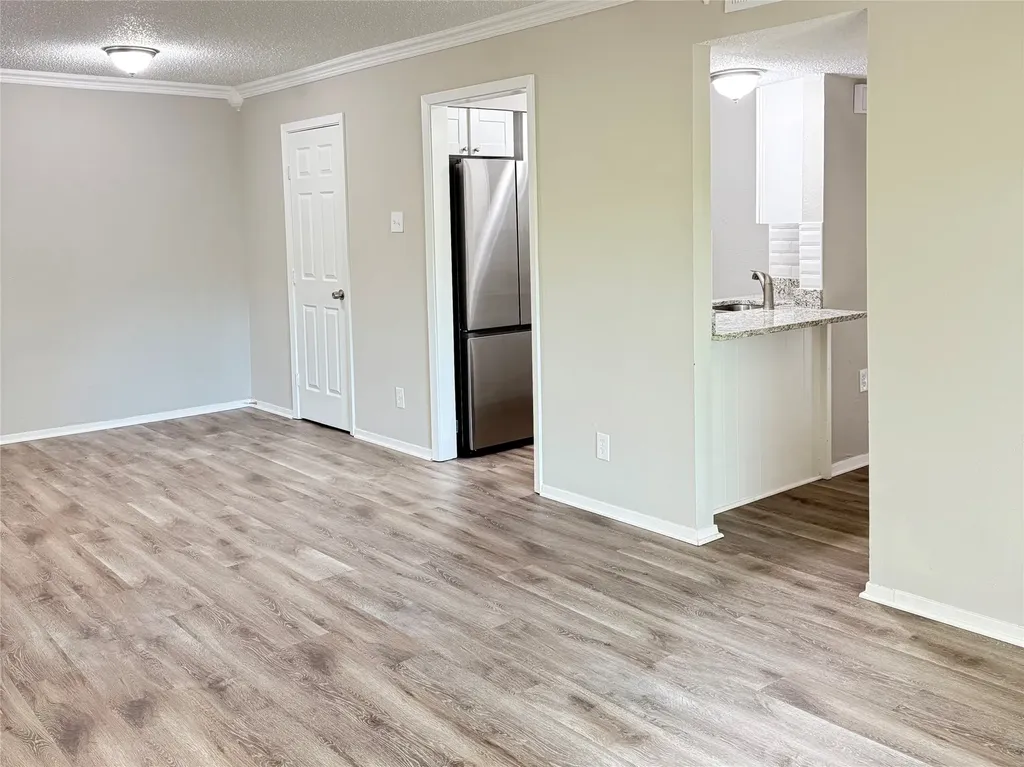 4859 Cedar Springs Road Dallas TX 75219