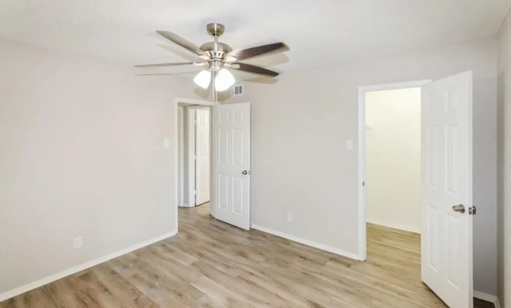 4859 Cedar Springs Road Dallas TX 75219
