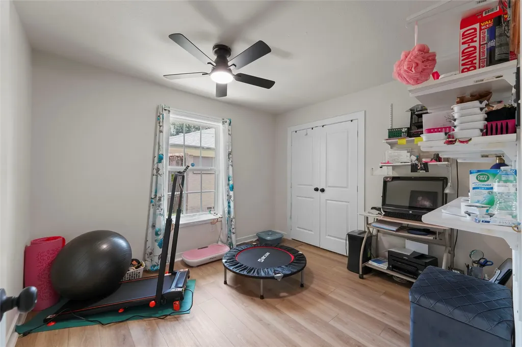 9209 Palisade Drive Dallas TX 75217