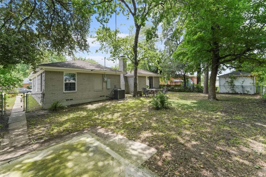 9209 Palisade Drive Dallas TX 75217