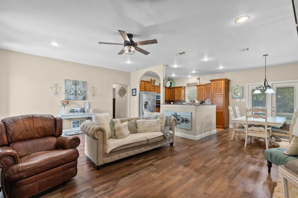 4168 Fm 3211 Caddo Mills TX 75135