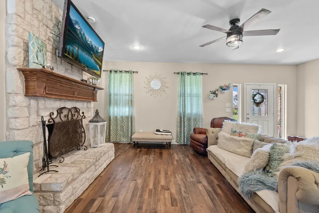 4168 Fm 3211 Caddo Mills TX 75135