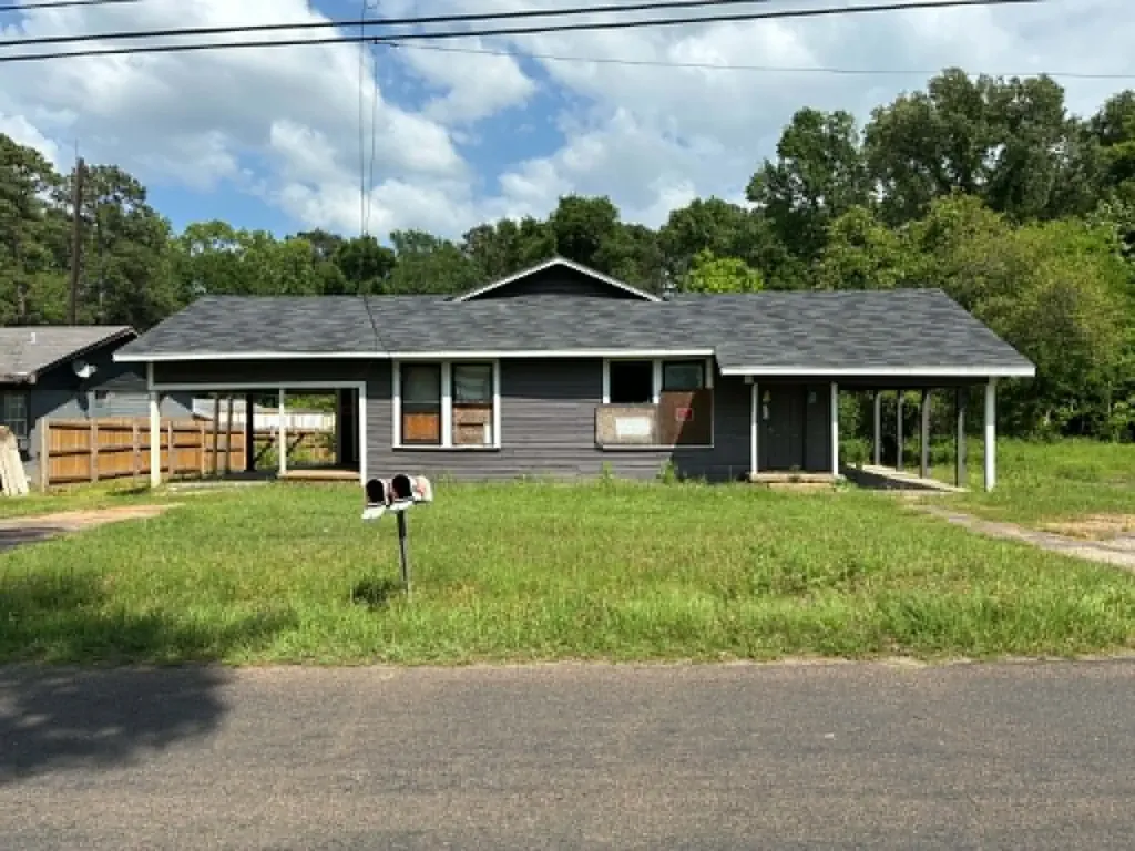 1408 / 1410 S 12th Street Longview TX 75602
