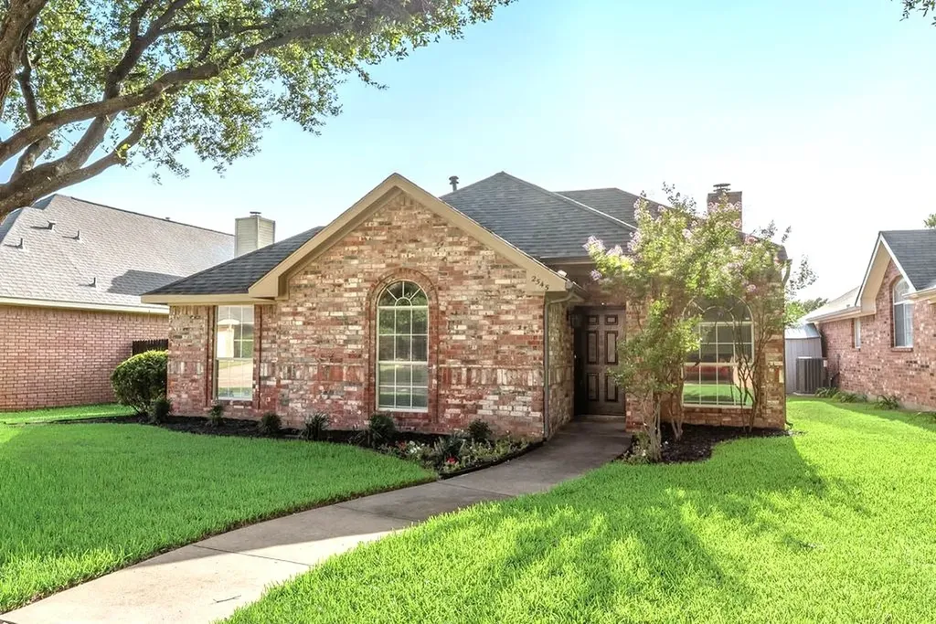 2545 Cattail Lane Carrollton TX 75006