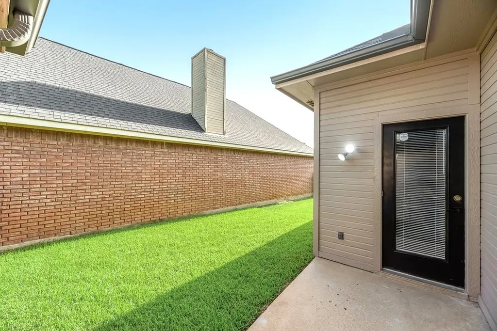 2545 Cattail Lane Carrollton TX 75006
