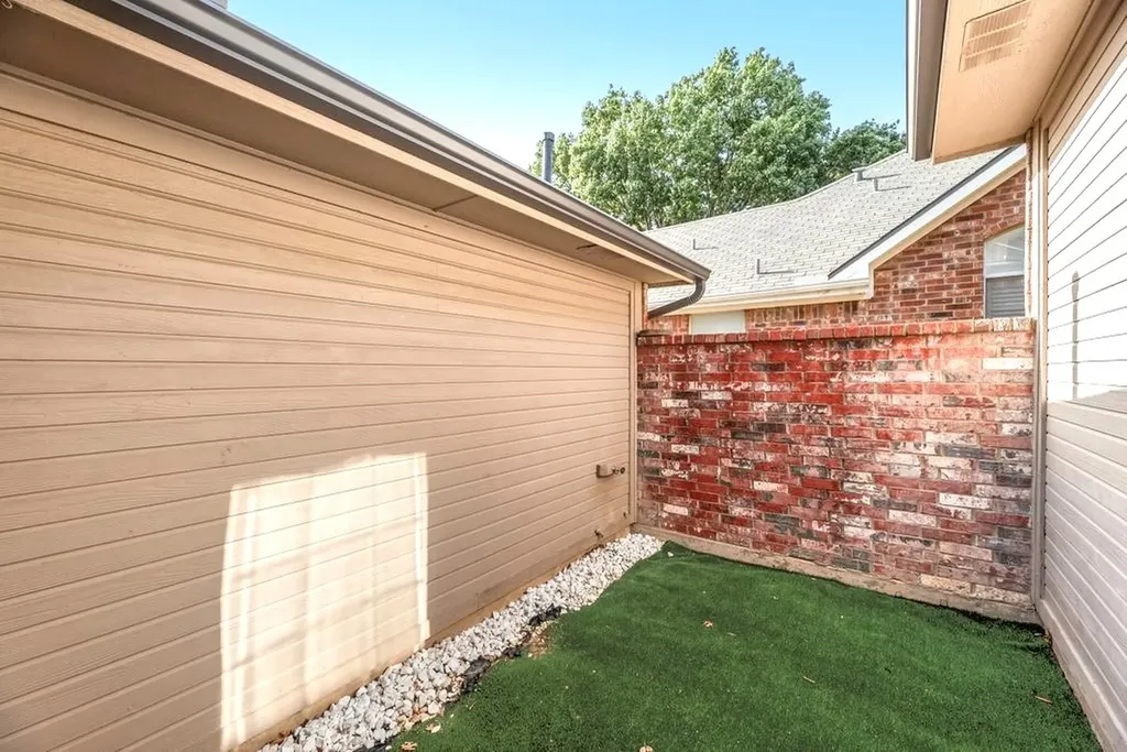 2545 Cattail Lane Carrollton TX 75006