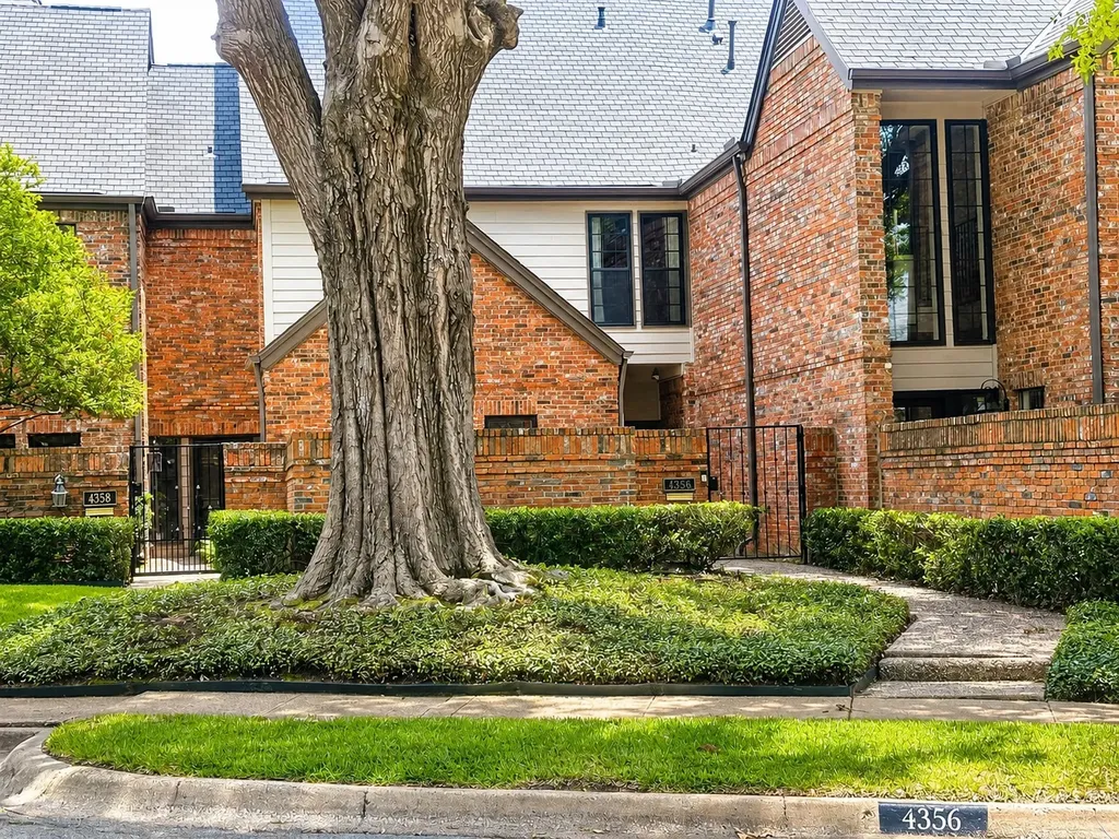 4356 Westside Drive Highland Park TX 75209