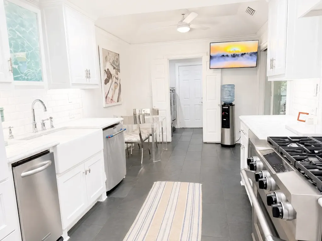 4356 Westside Drive Highland Park TX 75209