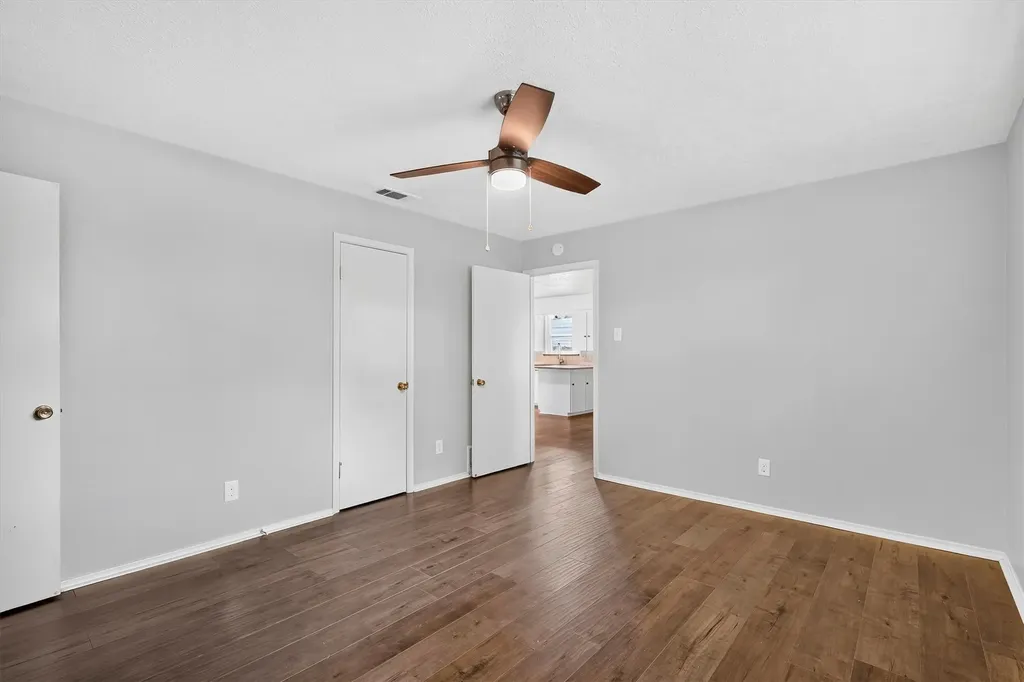 11143 Joymeadow Drive Dallas TX 75218