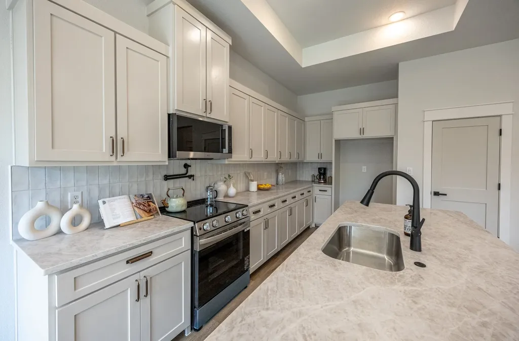 2902 Hiawatha Trail Lake Worth TX 76135