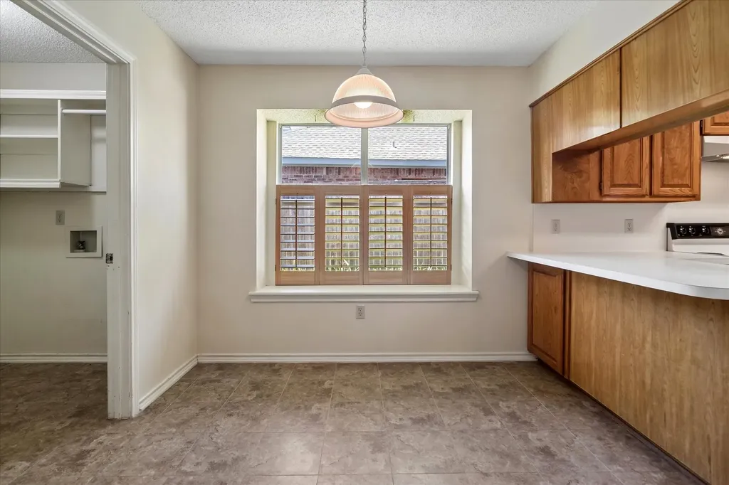 2250 Arbor Creek Drive Carrollton TX 75010