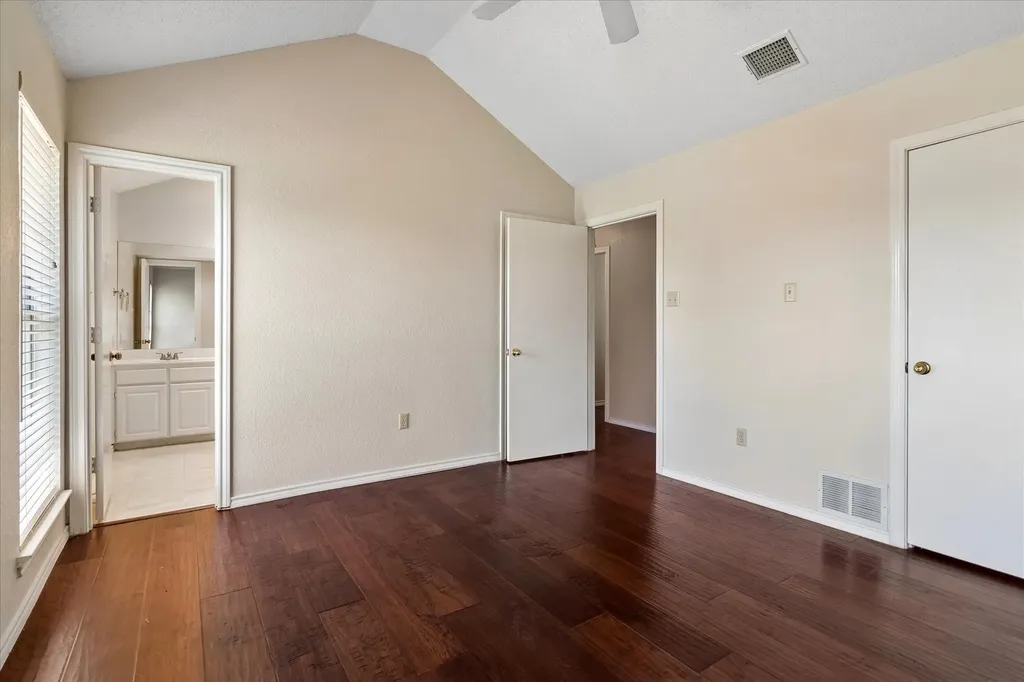 2250 Arbor Creek Drive Carrollton TX 75010