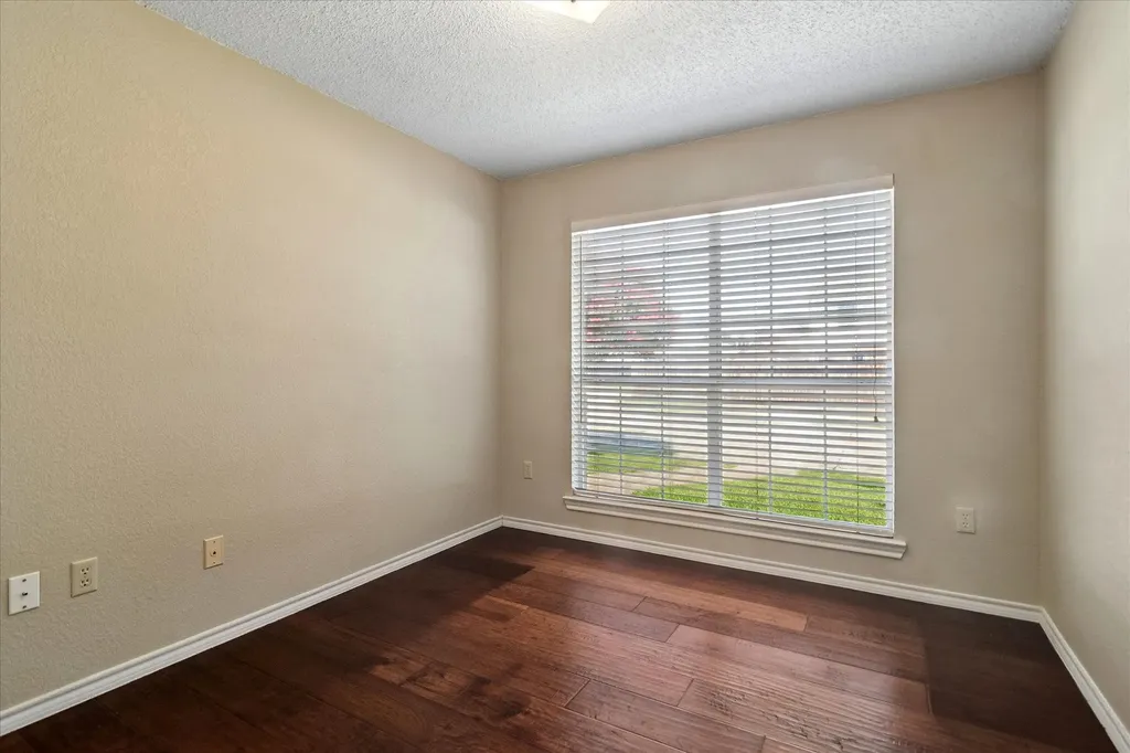 2250 Arbor Creek Drive Carrollton TX 75010