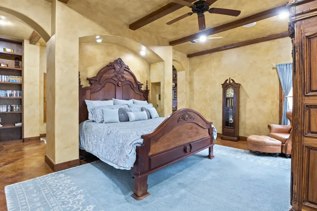 660 County Road 1334 Pittsburg TX 75686