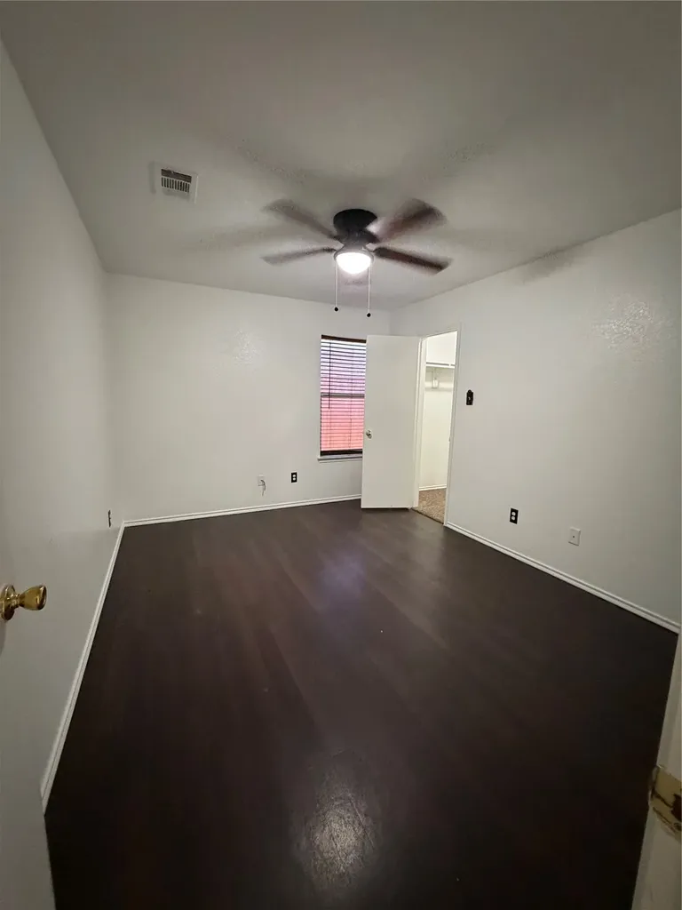 2648 Carmen Drive Grand Prairie TX 75052