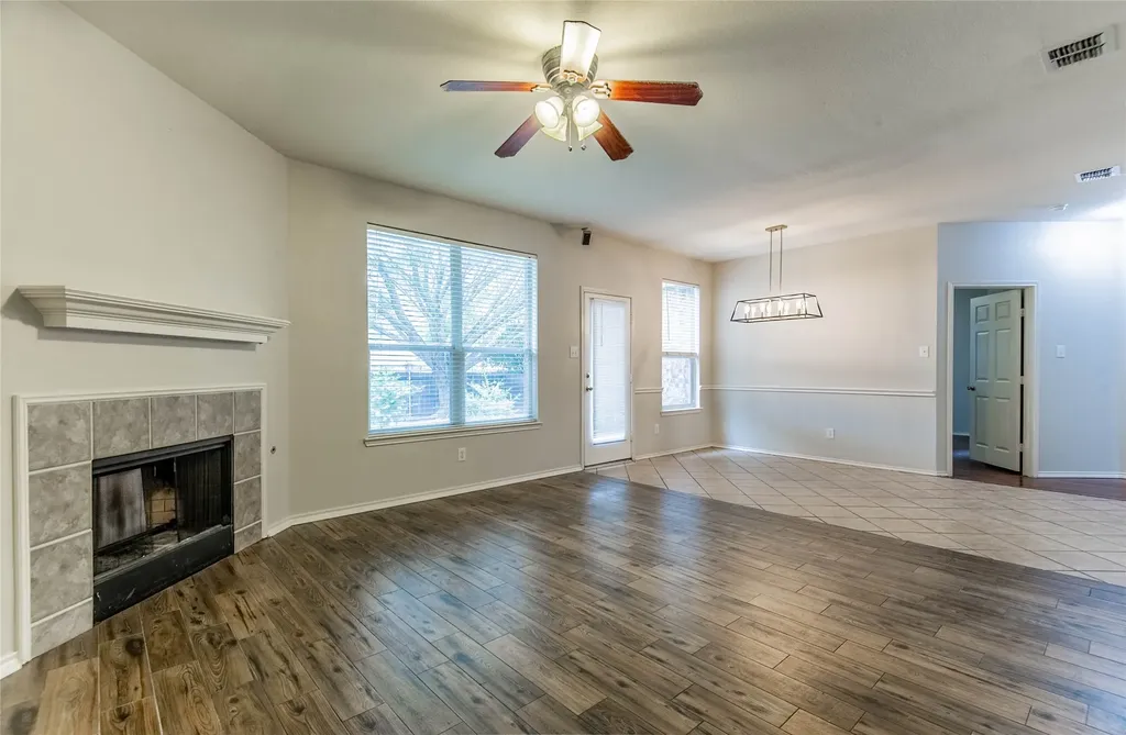 11812 Wispwillow Drive Fort Worth TX 76244