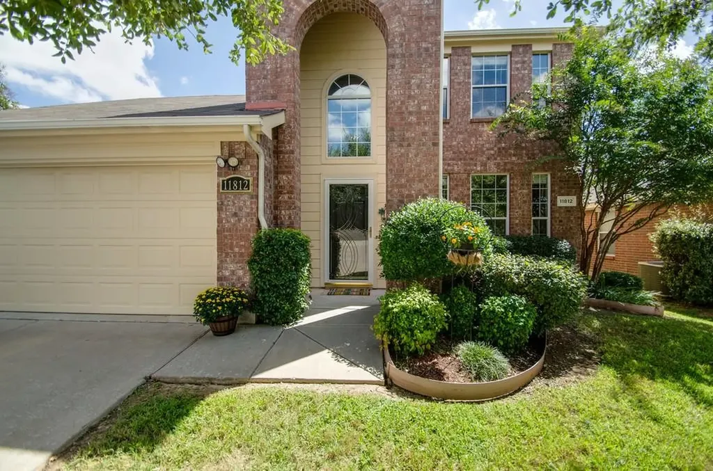 11812 Wispwillow Drive Fort Worth TX 76244