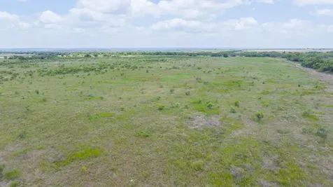 2276 Cr 142 Lawn TX 79530