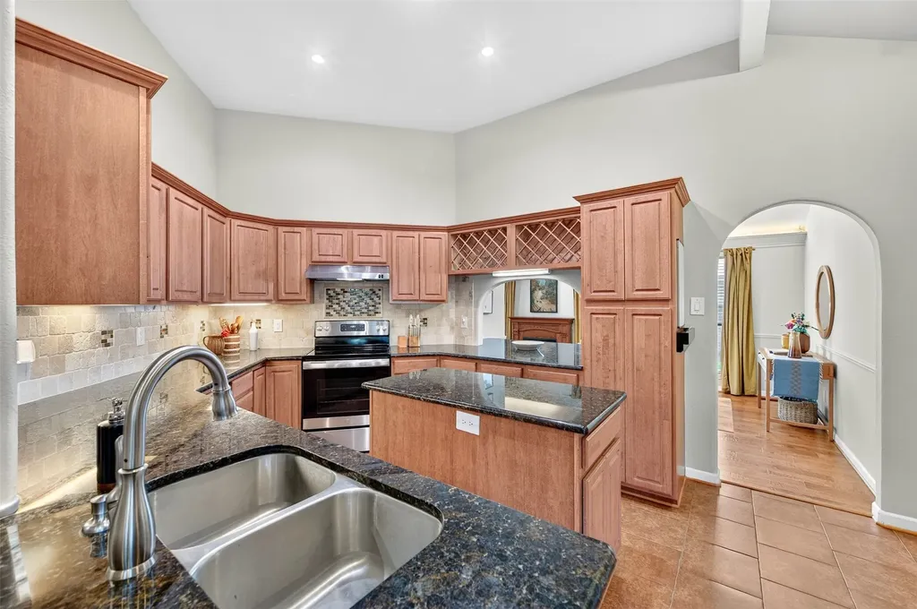 3014 Baron Drive Garland TX 75040