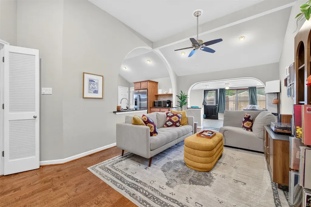 3014 Baron Drive Garland TX 75040