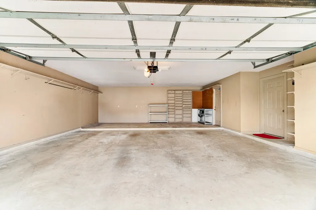 4585 Farm Road 195 Paris TX 75462
